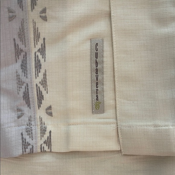 Cubavera Cream and Taupe Embroidered Details Men's Short Sleeve Shirt - Picture 5 of 5
